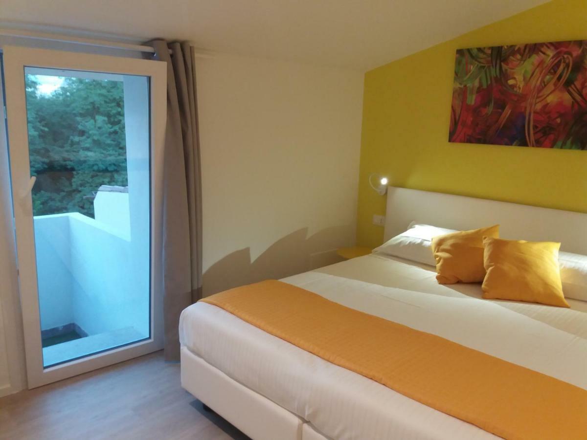 Suite Color Verona Exterior foto